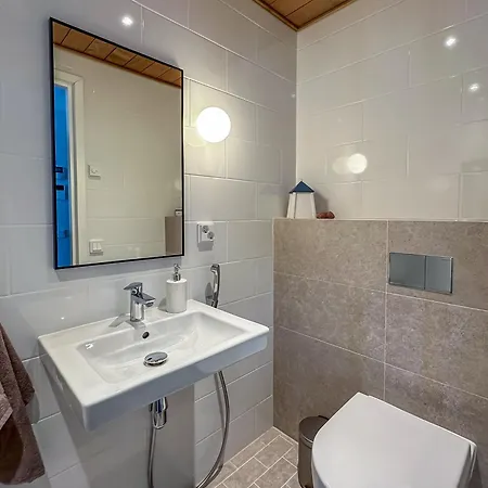 Solara In Kuningatarranta Hanko