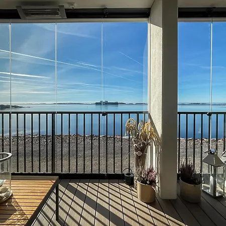 Solara In Kuningatarranta *